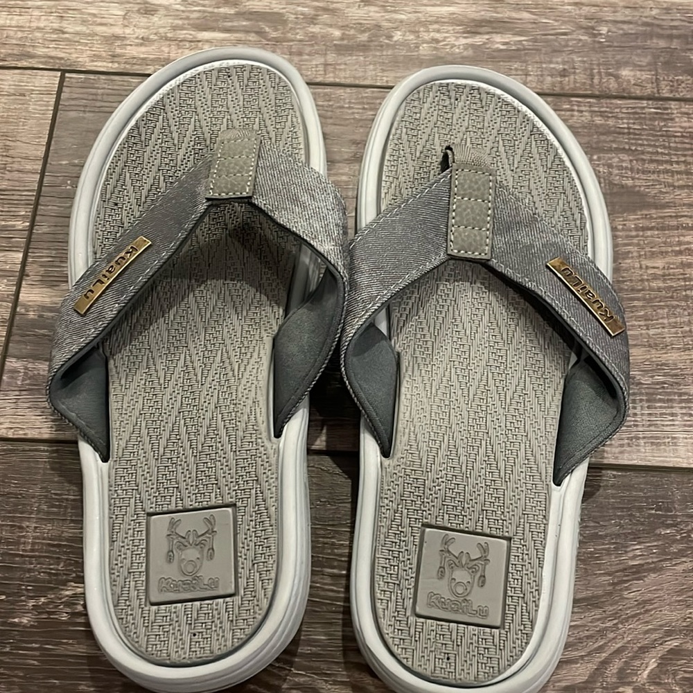 NEW KUAILU FLIP FLOPS